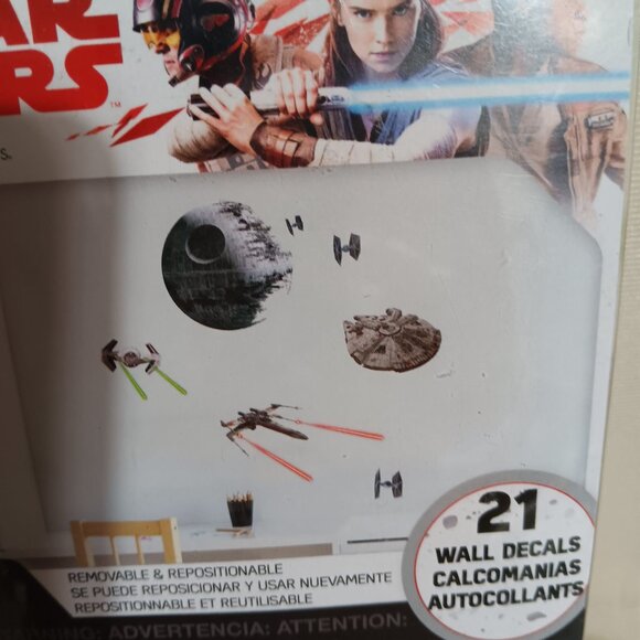 STAR WARS STICK WALL DECALS OF SPACESHIPS - Picture 5 of 14